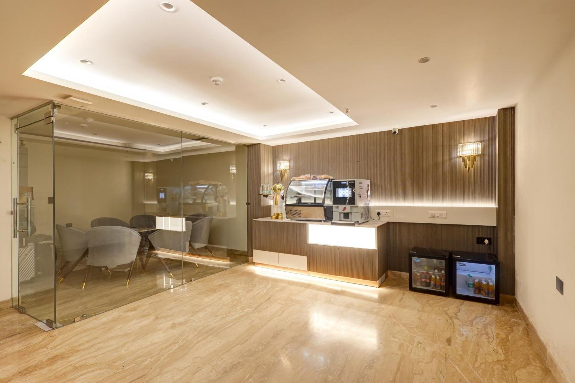 The Tyche New Delhi - Traveller'S Choice Award Winner 2025 ניו דלהי מראה חיצוני תמונה